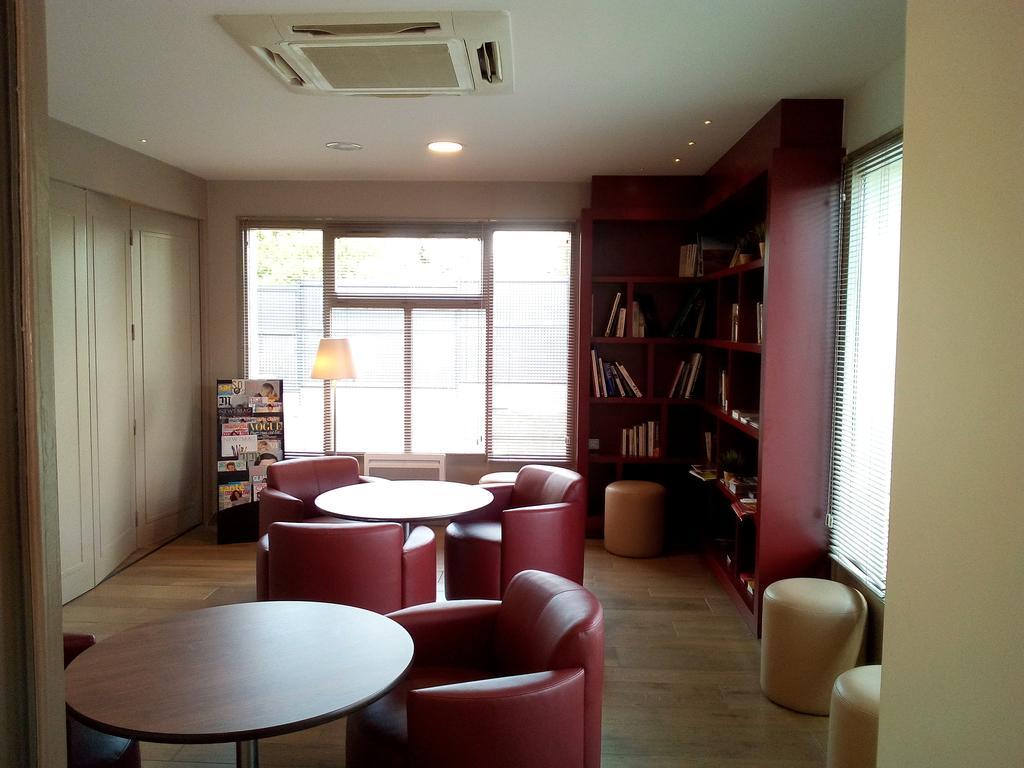 Campanile Reims Ouest -