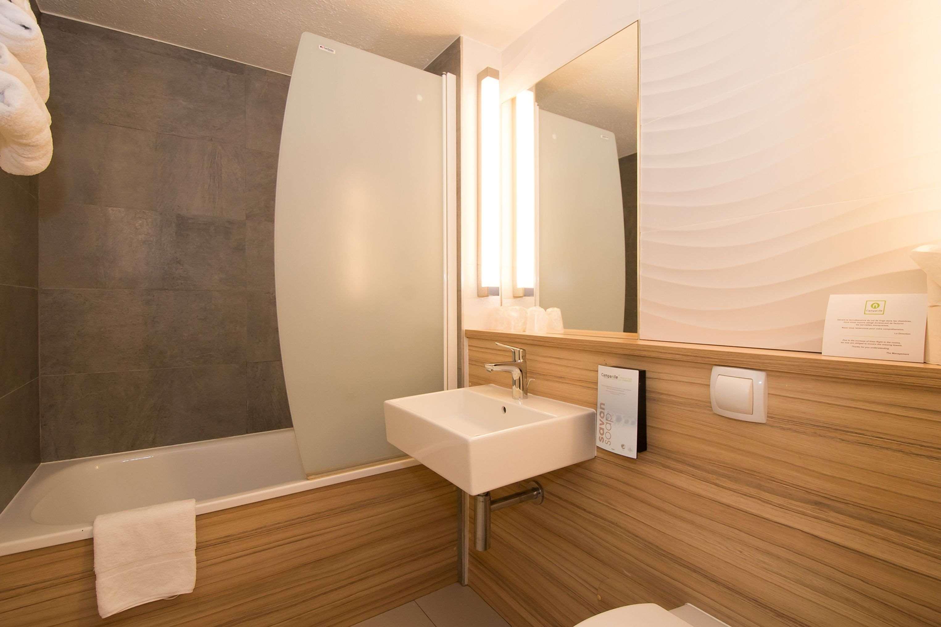Campanile Reims Ouest - Hotel Tinqueux